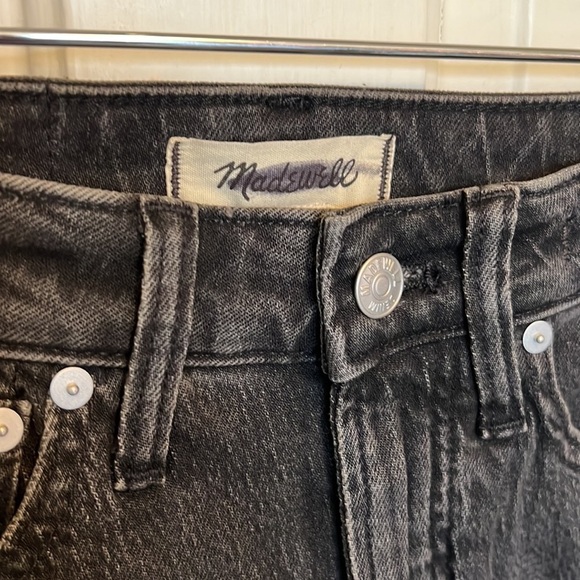 Madewell The Curvy Perfect Vintage Jean in Lunar Wash - Picture 8 of 14